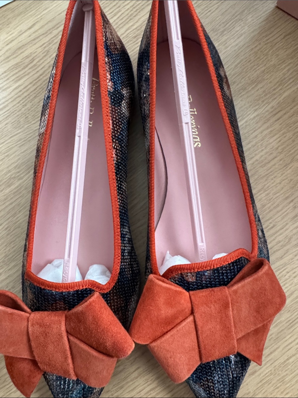 PrettyBallerinas Bow-Tie Pointed Flats in Rust & Multicolor sequin